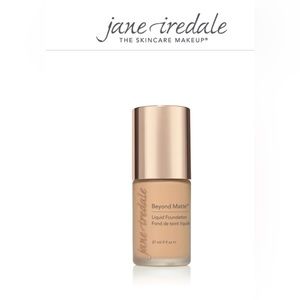 Brand new Jane Iredale Beyond Matte Liquid Foundation color:M8